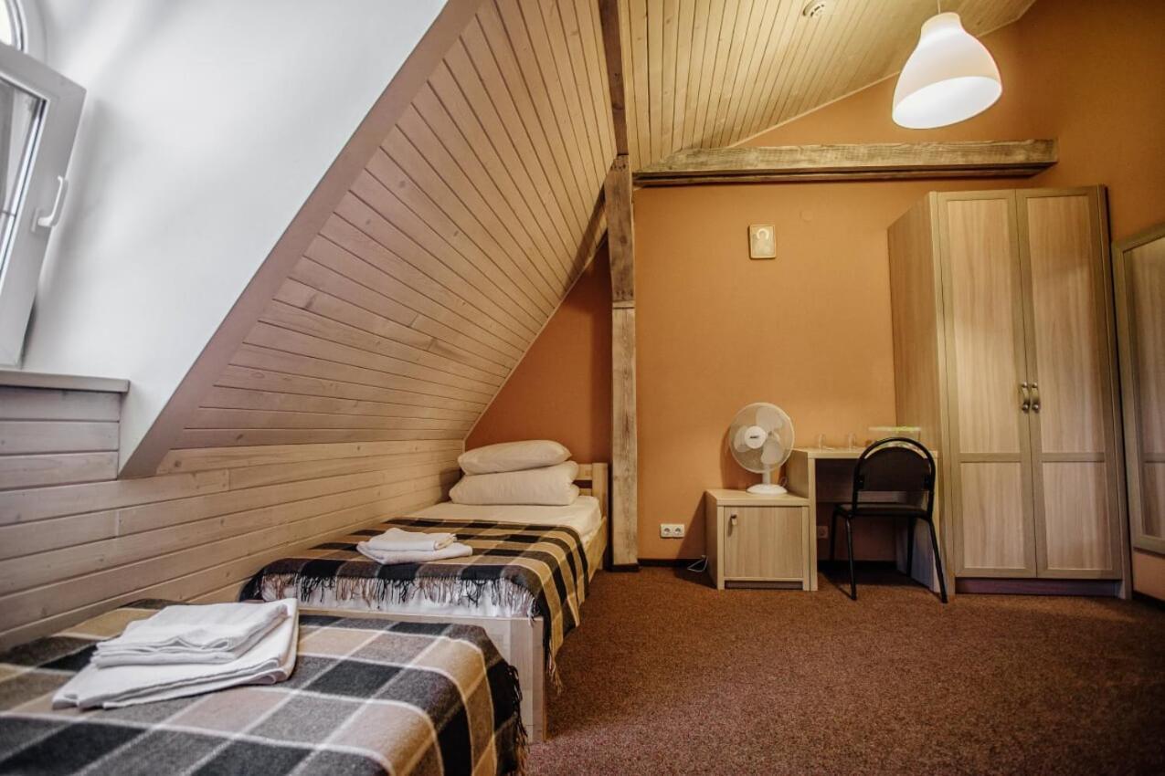 Guest House "Arkhistratyg" Lviv Eksteriør billede
