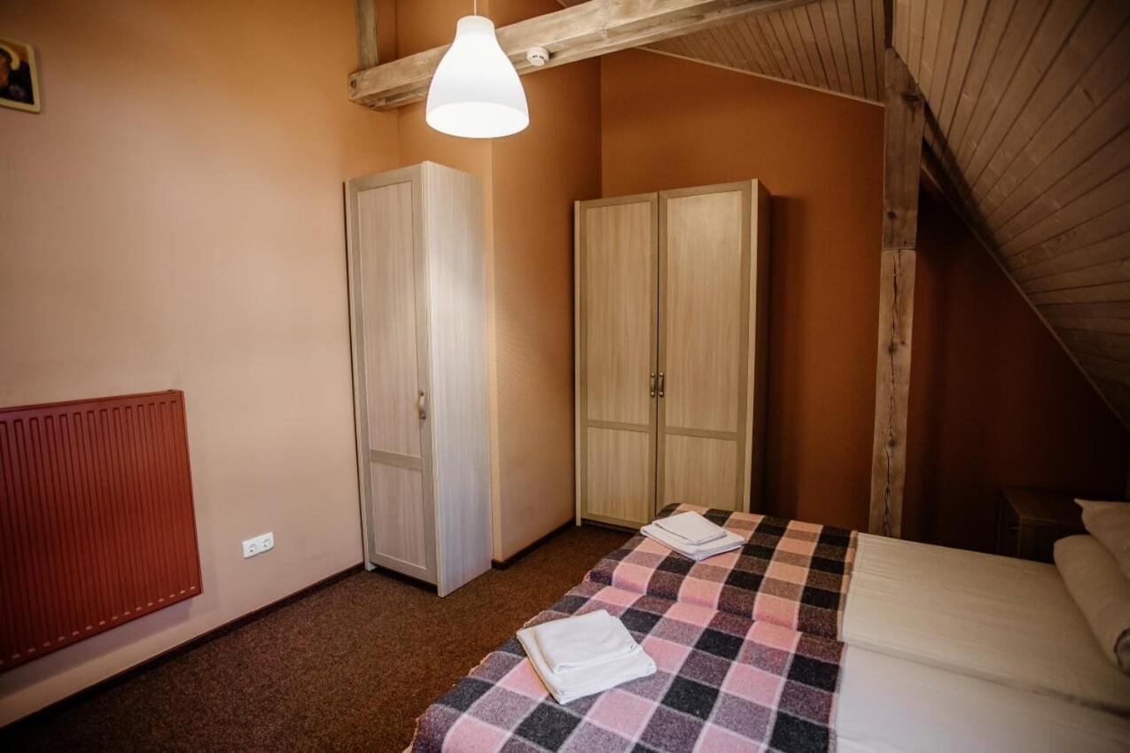 Guest House "Arkhistratyg" Lviv Eksteriør billede