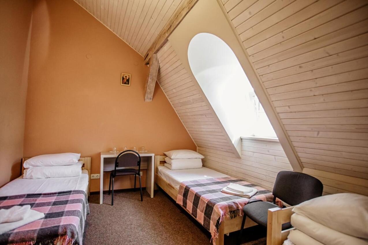 Guest House "Arkhistratyg" Lviv Eksteriør billede