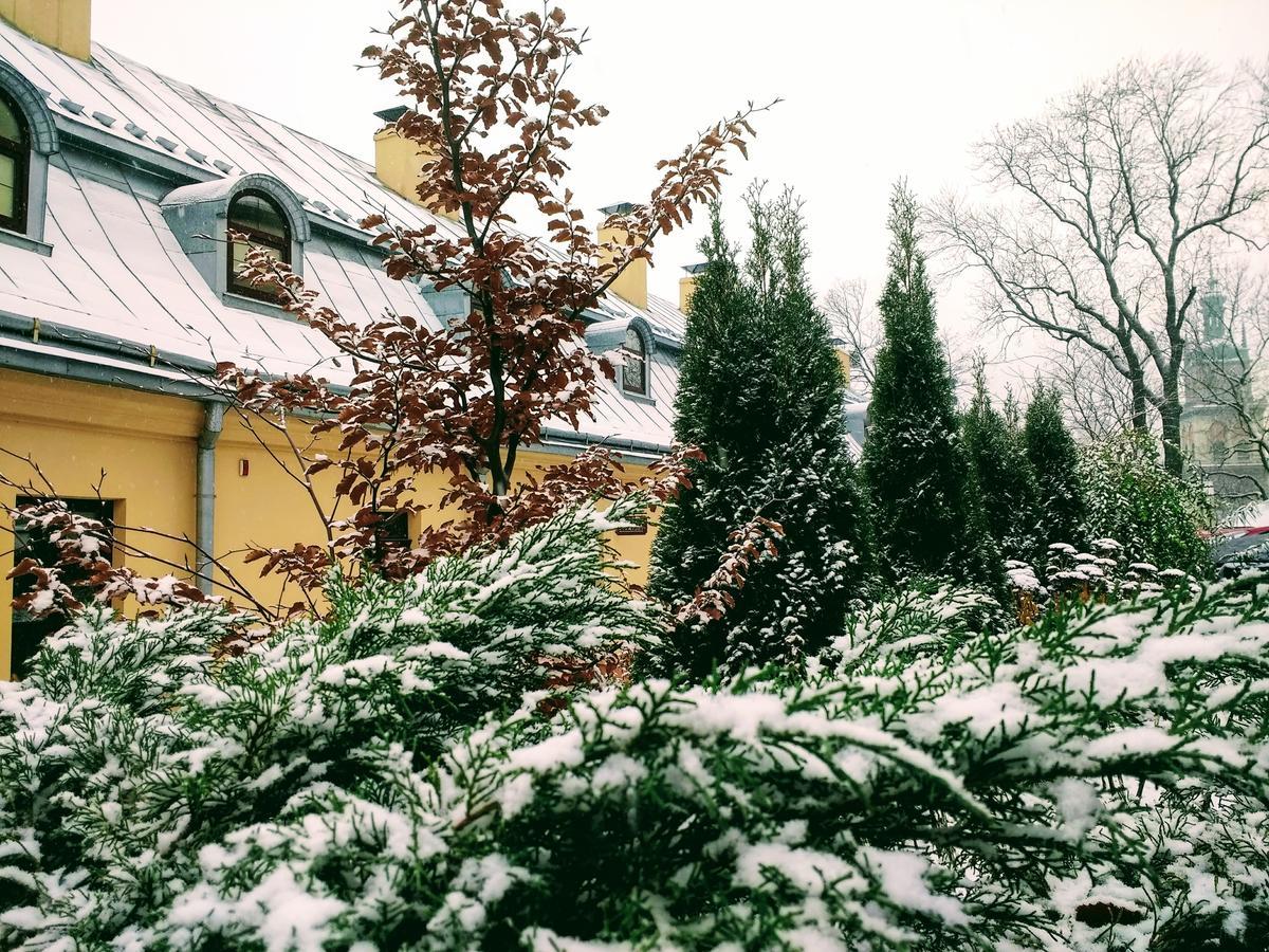 Guest House "Arkhistratyg" Lviv Eksteriør billede