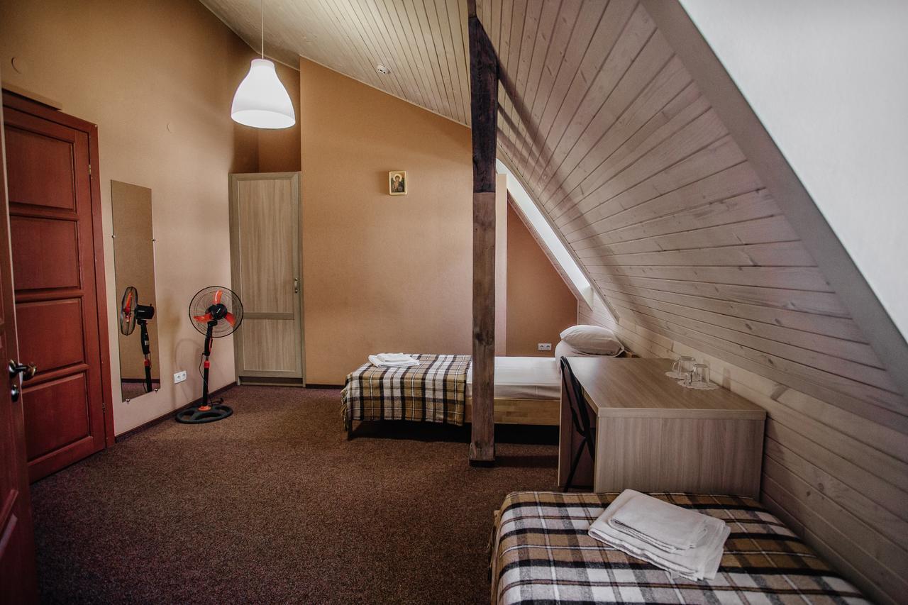 Guest House "Arkhistratyg" Lviv Eksteriør billede