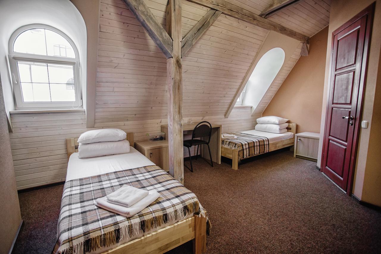 Guest House "Arkhistratyg" Lviv Eksteriør billede